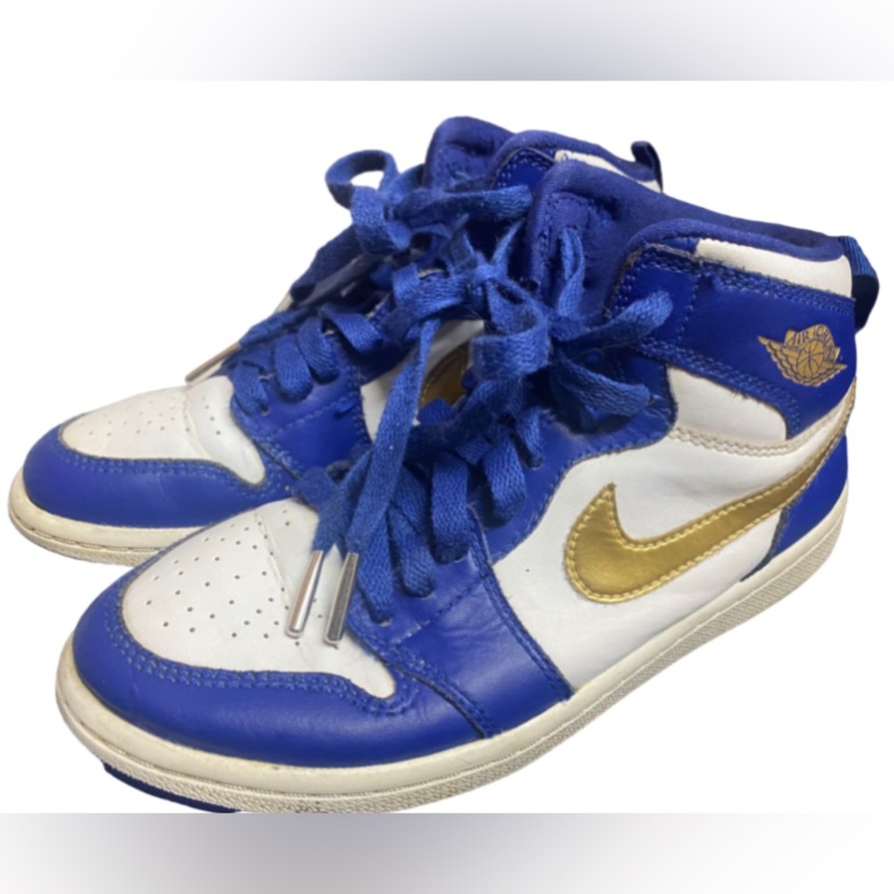 Blue gold and white Jordan ones 1.5 Y